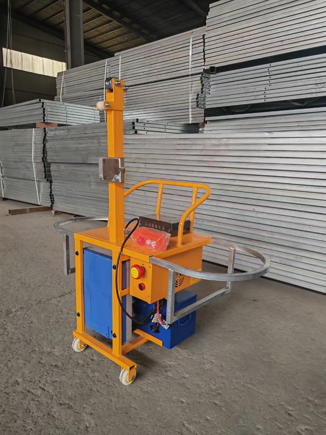 High Rise Building Window Cleaning Equipment Electric Cradle Single Person Suspended Platform