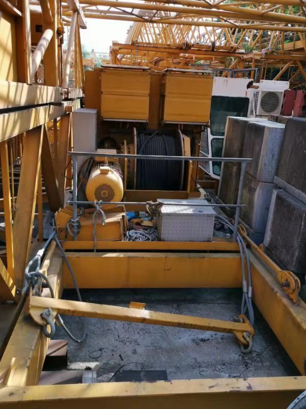 China Used Construction Machinery ZOOMLION Used Tower crane 